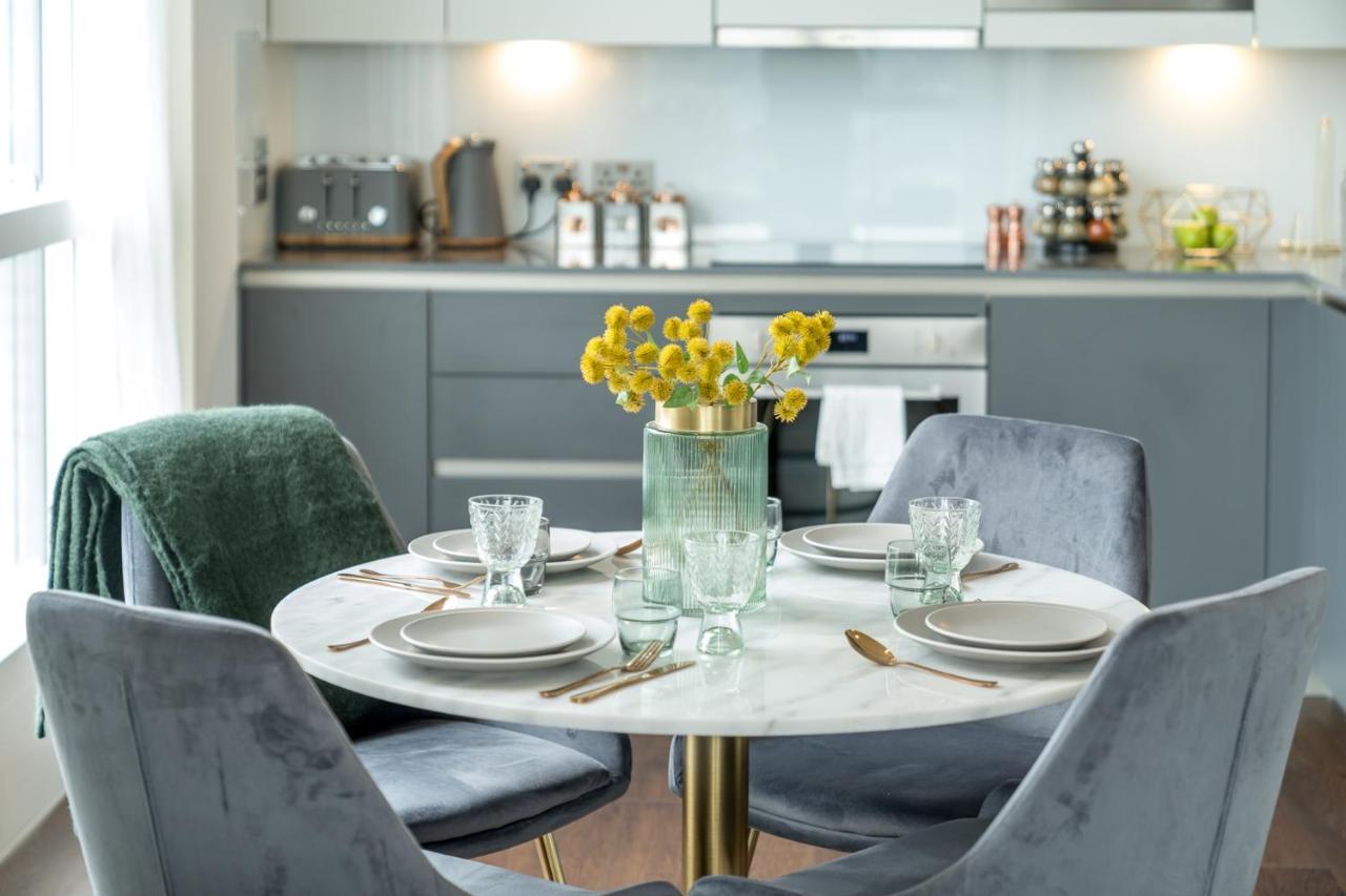 Luxurious Spacious 2Bed Suites Skyline River Views By Canary Wharf Londres Extérieur photo
